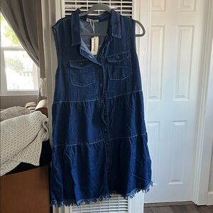 Universal Thread Navy Sleeveless Midi Dress